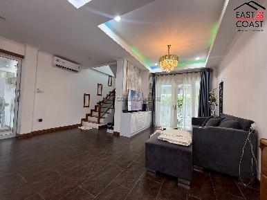 Private House 18