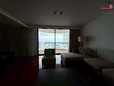 Royal Cliff Garden Residence 27
