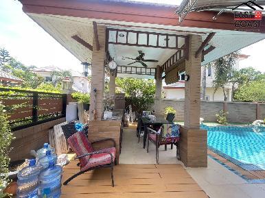 Baan Dusit Pattaya Park 38
