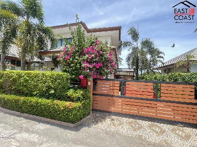 Baan Dusit Pattaya Park 44