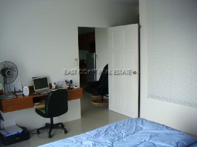 AD Hyatt 2