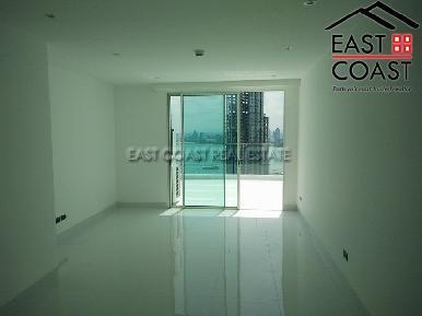 Amari Residence 4