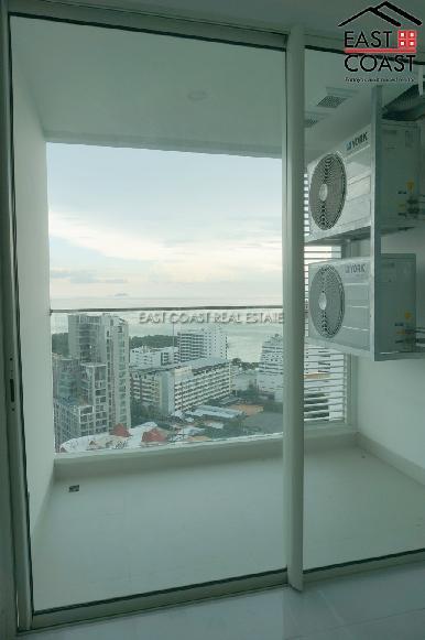 Amari Residence 8