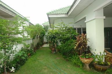 Baan Chalita 2 3