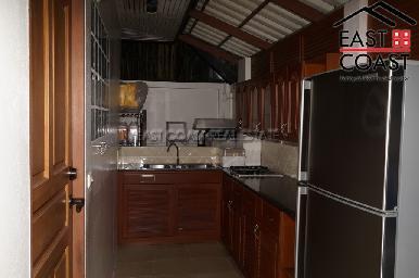 Beach House Bangsaray 18