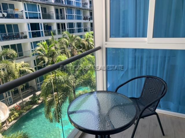 Centara Avenue Residence