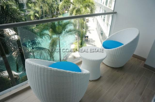 Centara Avenue Residence