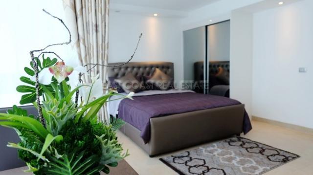 Centara Avenue Residence