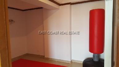 Center Condo 15