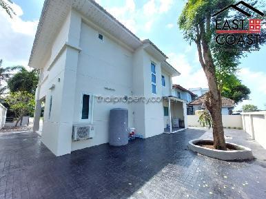 Chateau Dale Residence 34