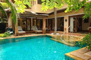 Chateau Dale Thabali 1