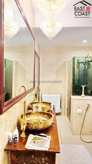 Chateau Dale Thabali 30