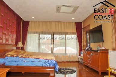 Chateau Dale Thabali 33