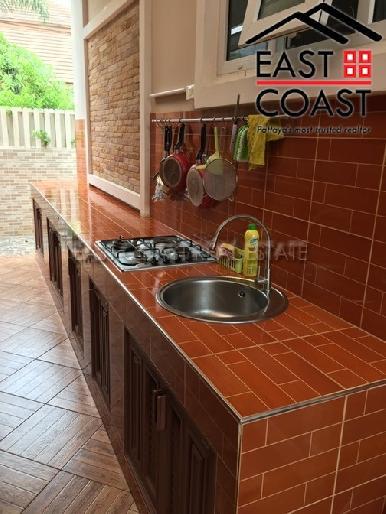 Classic Garden Home  24