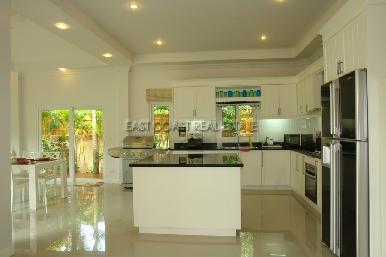 Coco Palm Huay Yai 9