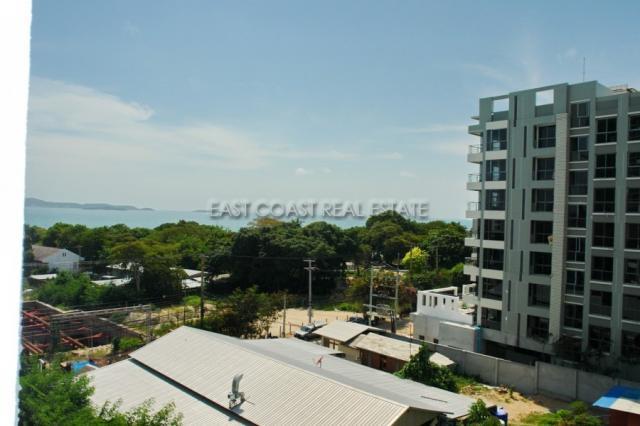 Cosy Beach View