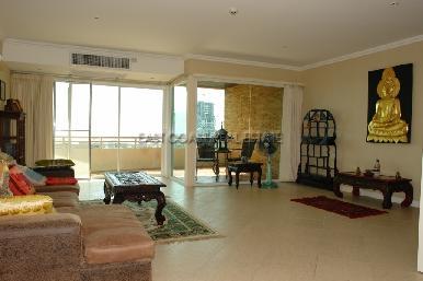 Executive Residence 3 8