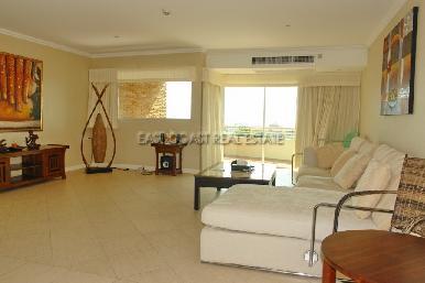 Executive Residence 3 8