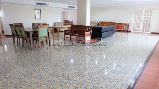Executive Residence 1
