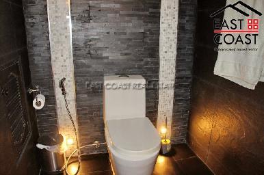 Executive Residence 1 19
