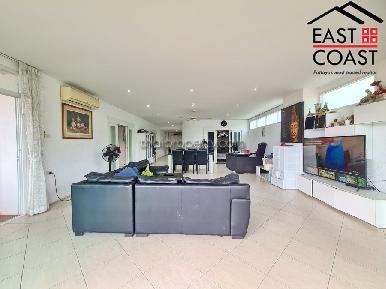 Executive Residence 4 4