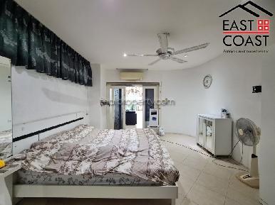 Executive Residence 4 8