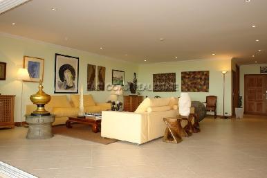 Executive Residence 2 14