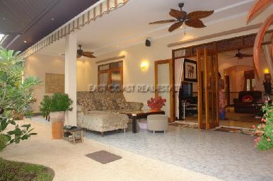Foxlea Villa 6