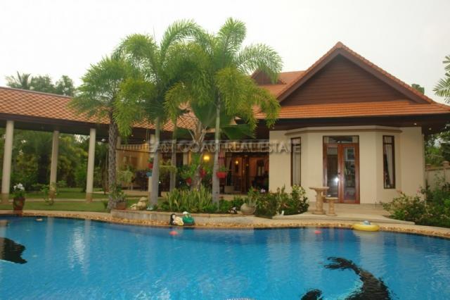 Foxlea Villa