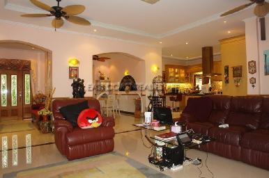 Foxlea Villa 17