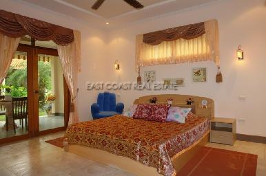 Foxlea Villa 12
