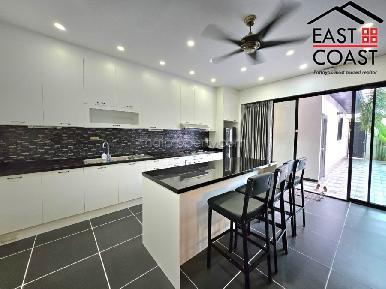 Freeway Villas 8
