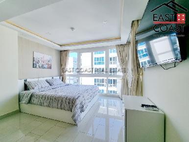 Grand Avenue Residence 9
