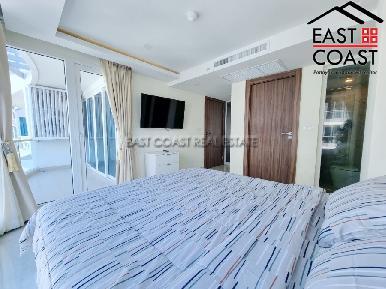 Grand Avenue Residence 13
