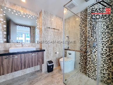 Grand Avenue Residence 16