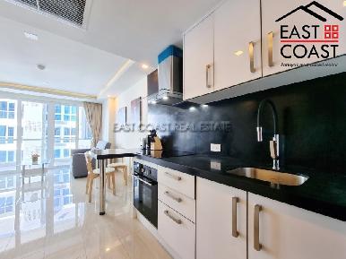 Grand Avenue Residence 4
