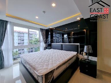 Grand Avenue Residence 8
