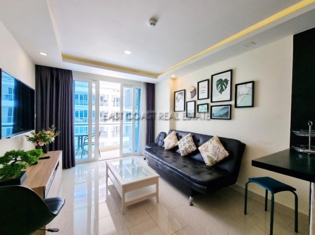 Grand Avenue Residence