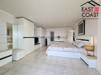 Grand Condo 11