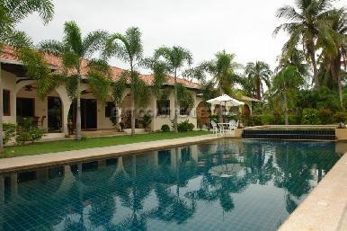 Huay Yai Manor 15