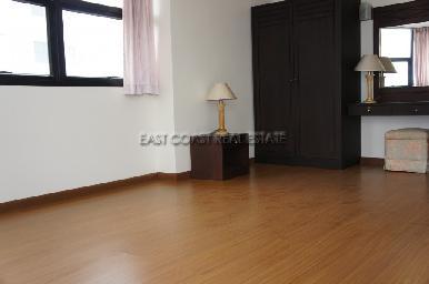 Jomtien Complex 21