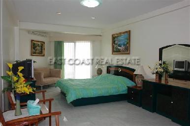 Jomtien Beach Condominium 2