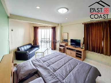 Jomtien Beach Condominium 4