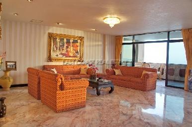 Jomtien Complex 10
