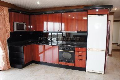 Jomtien Complex 8