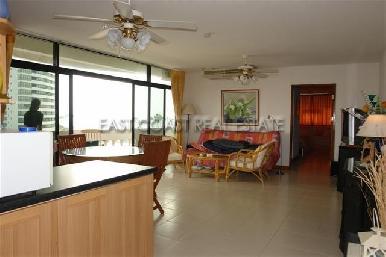 Jomtien Complex 11