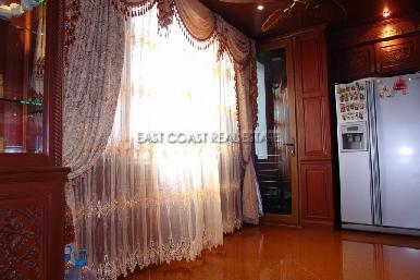 Jomtien Complex 8