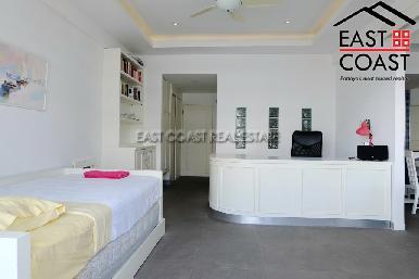 Jomtien Condotel & Village 12