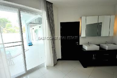 Jomtien Garden Villa 13