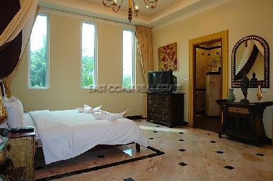 Jomtien Palace 5
